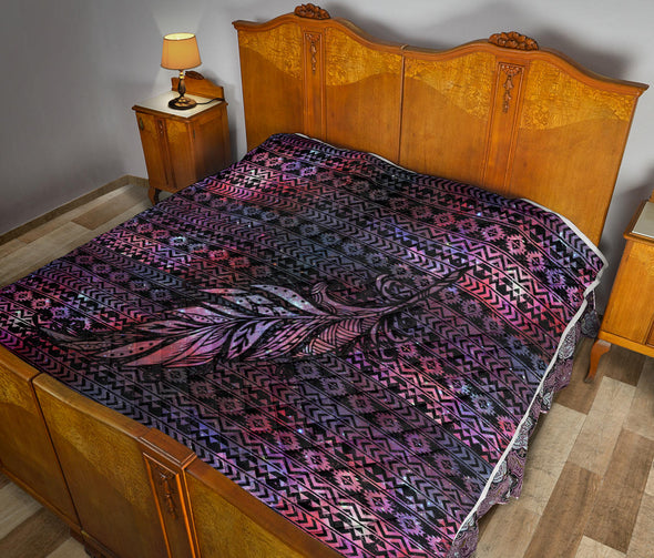 Aztec Feather Premium Quilt