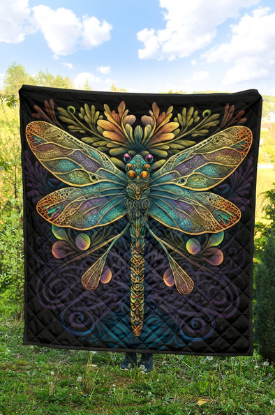 Ornate Dragonfly Premium Quilt - Crystallized Collective
