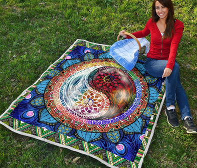 Premium Yin Yang Mandala Quilt - Crystallized Collective